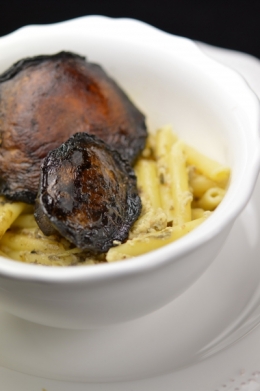 Steaks de champignons aux penne, steak de champignons, champignons, penne, La Cocotte