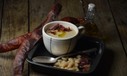 Velouté de haricots blancs au fromage de chèvre, haricots blancs, fromage de chèvre