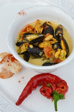 Moules au safran, moules de bouchot du Mont Saint-Michel, safran