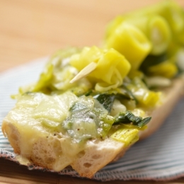 Planche aux poireaux, poireaux, gorgonzola