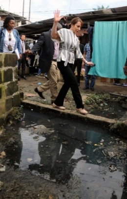 gabon,ali bongo,can 2012,sylvia bongo,michel ogandaga,libreville,paris,bénin,burkina faso,sénégal,cameroun