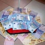 portefeuille magique inconvénients,tout sur le porte-monnaie magique, Calebasse magique, comment devenir riche, la valise magique incroyable, porte-monnaie mystique, portefeuille magiqu, portefeuille magique, portefeuille magique benin, portefeuille magique consequence, portefeuille magique en euro, portefeuille magique inconvénients