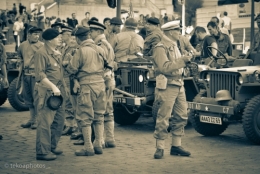 commémoration, libération, lyon, septembre, 1944, uniformes, défilé, reconstitution, soldats, jeep